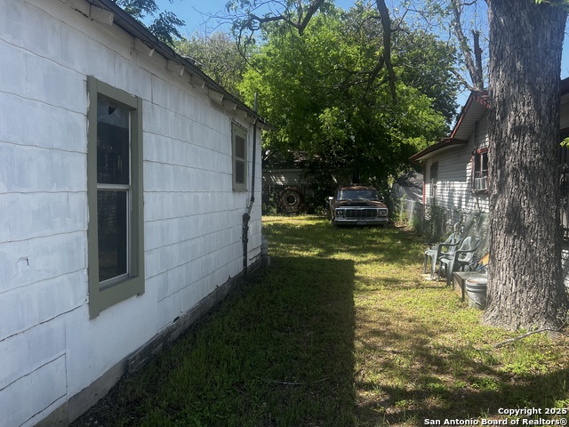 811 Theo Pwy Property Photo 4