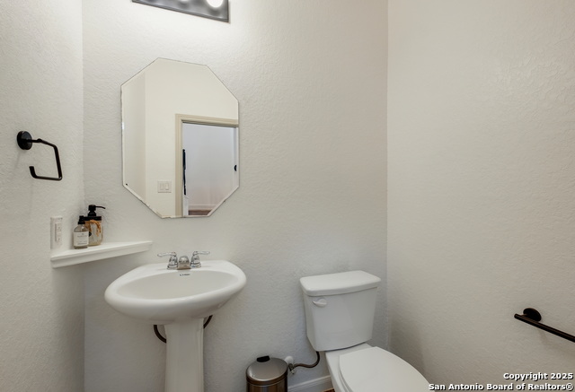 2097 Castleberry Ridge Property Photo 23