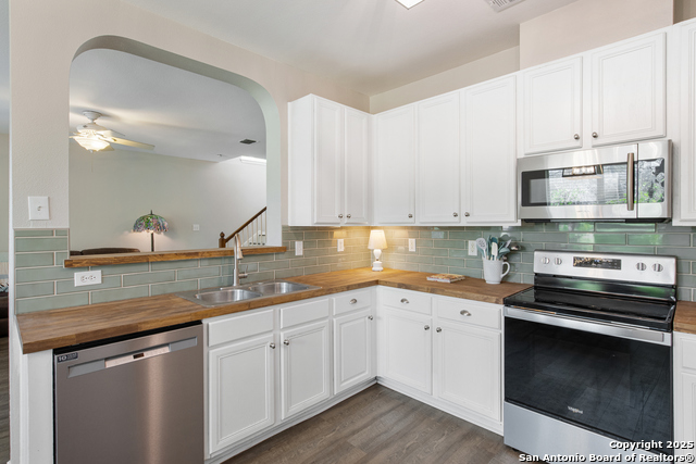 2719 Encino River Property Photo 1