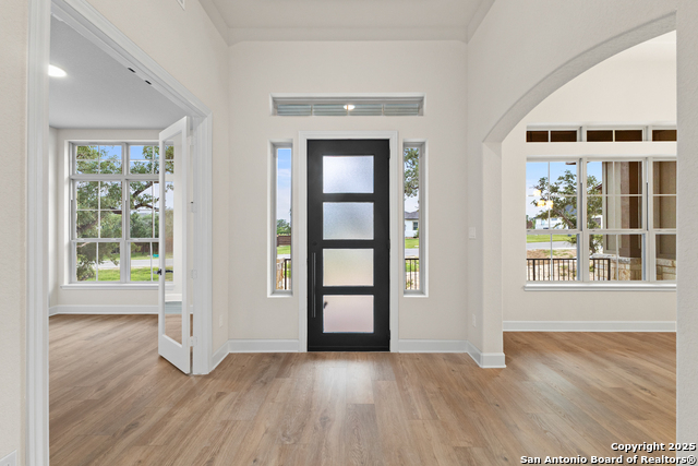 399 James Way Property Photo 4