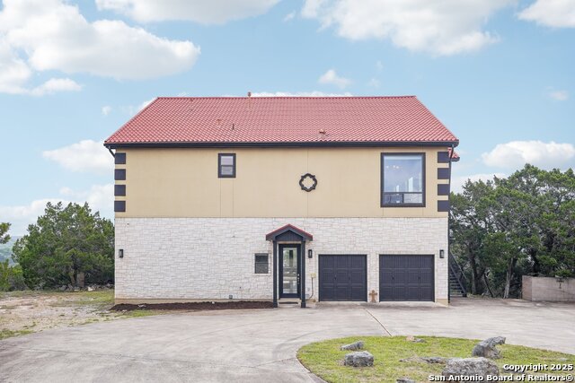 285 Timber Hill Property Photo 3