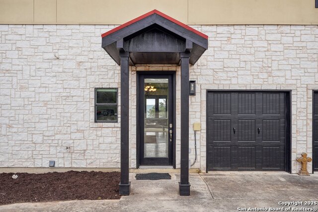 285 Timber Hill Property Photo 4