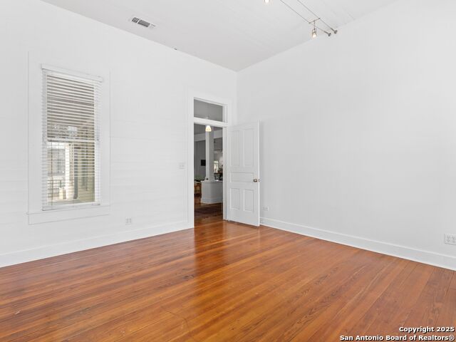 111 Cedar Street Property Photo 21