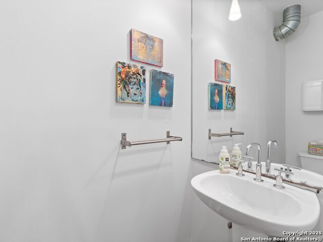 111 Cedar Street Property Photo 24