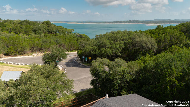 574 Skyline Drive Property Photo 1