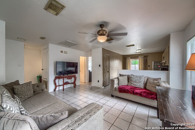 10227 Redfish Cavern Property Photo 10