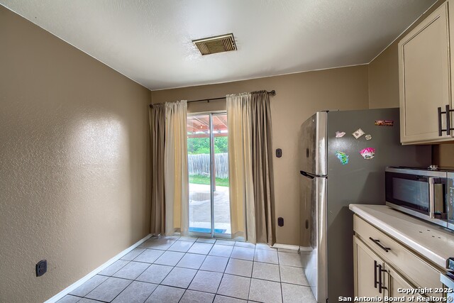 10227 Redfish Cavern Property Photo 16