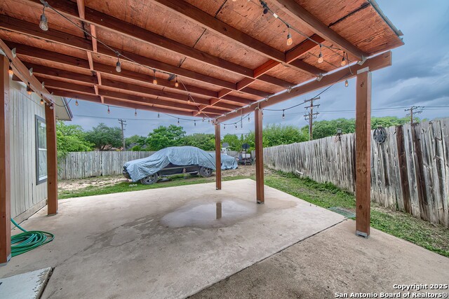 10227 Redfish Cavern Property Photo 29