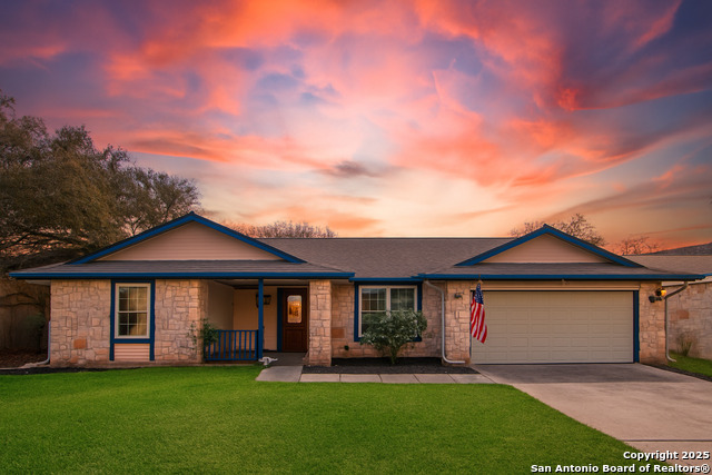 8422 Timber Crest Property Photo 1