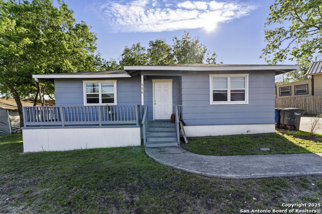 556 Gode Property Photo 1