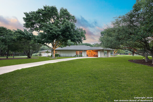 8 Trophy Ln Property Photo 1