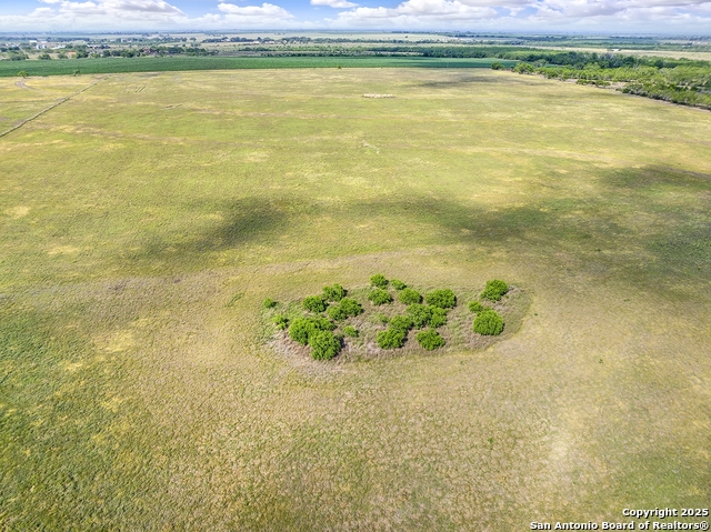 Fm 1347 Cr 463 Property Photo 10