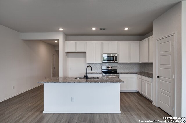 309 Jills Path Property Photo 12