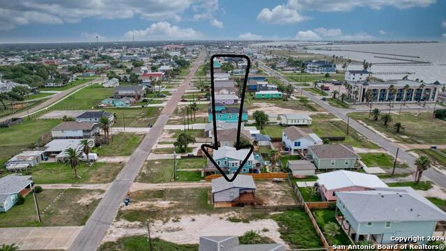 820 Magnolia Property Photo 20