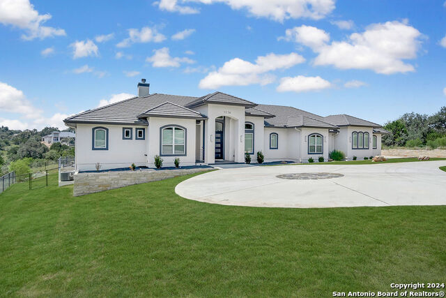 1356 Bordeaux Property Photo 4