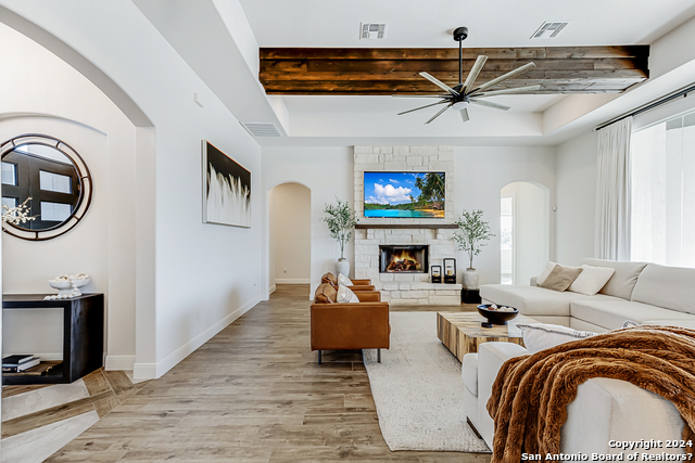 1356 Bordeaux Property Photo 10