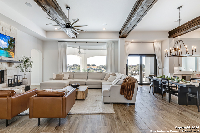 1356 Bordeaux Property Photo 11