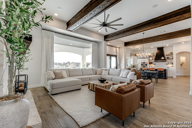 1356 Bordeaux Property Photo 13