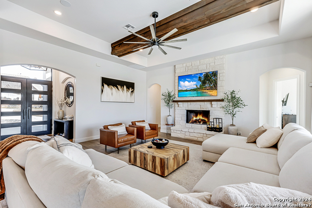 1356 Bordeaux Property Photo 15