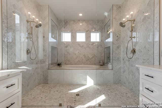 1356 Bordeaux Property Photo 28