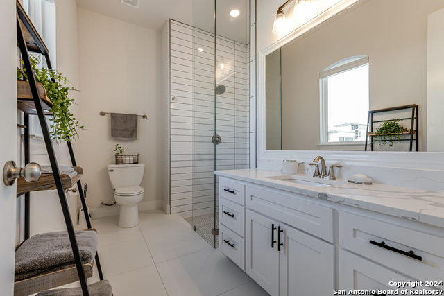 1356 Bordeaux Property Photo 32