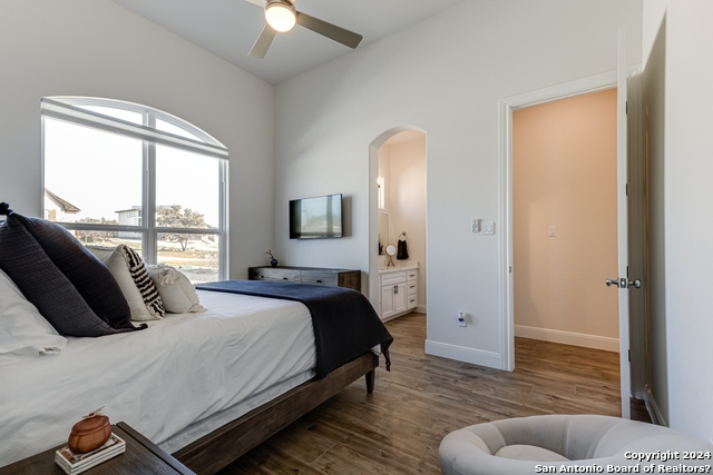 1356 Bordeaux Property Photo 33