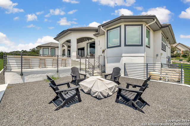 1356 Bordeaux Property Photo 43