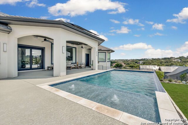 1356 Bordeaux Property Photo 46