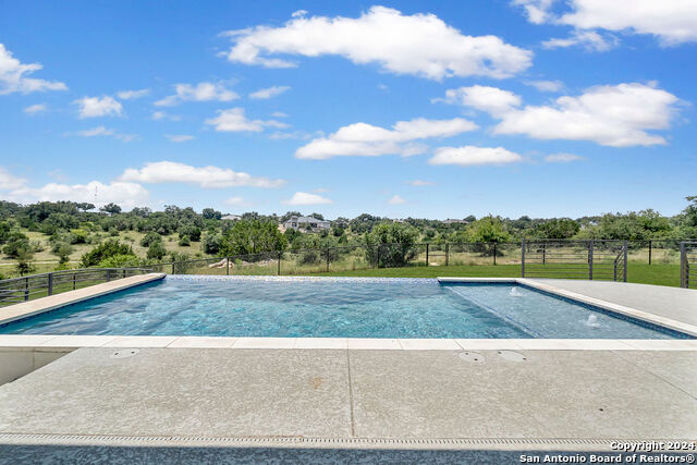 1356 Bordeaux Property Photo 49