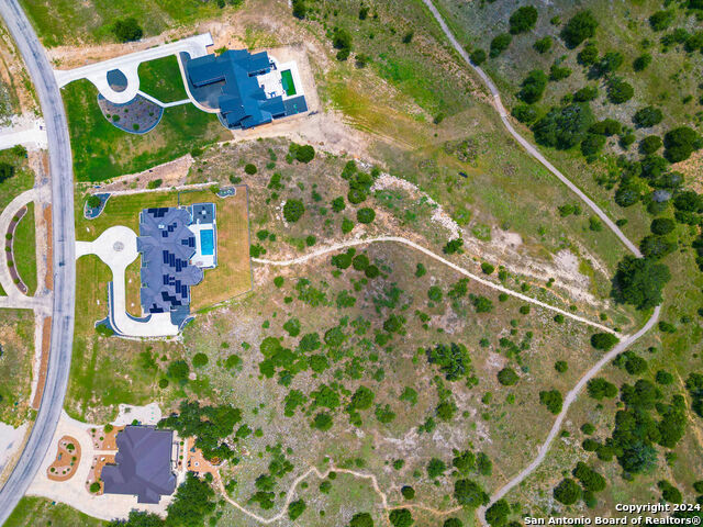 1356 Bordeaux Property Photo 53