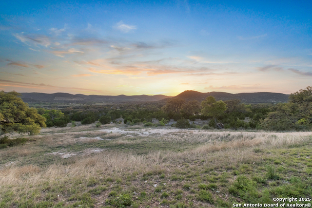 288 Rocky Creek Property Photo 12