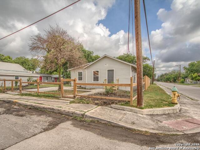 1301 Keats Property Photo