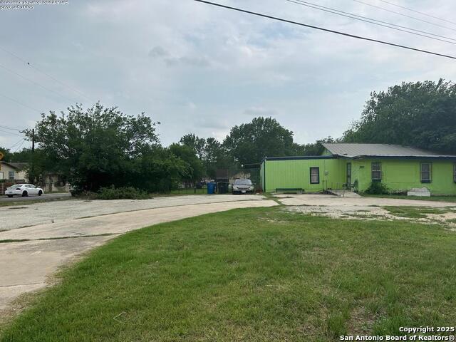 3930 & 3928 Culbera Property Photo 4