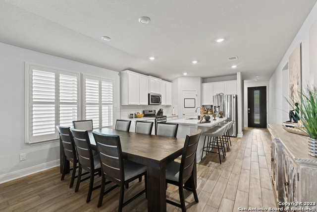 12136 Icon Rdg Property Photo 7