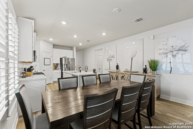 12136 Icon Rdg Property Photo 8