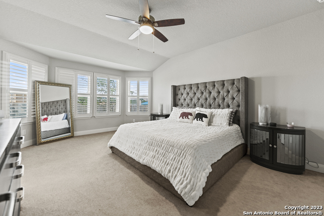 12136 Icon Rdg Property Photo 13