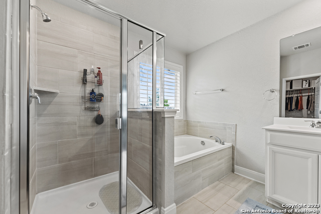 12136 Icon Rdg Property Photo 17