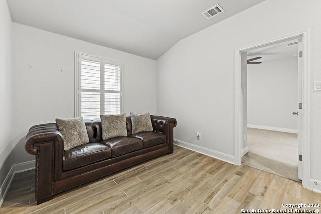 12136 Icon Rdg Property Photo 21