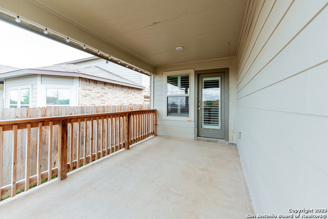 12136 Icon Rdg Property Photo 25