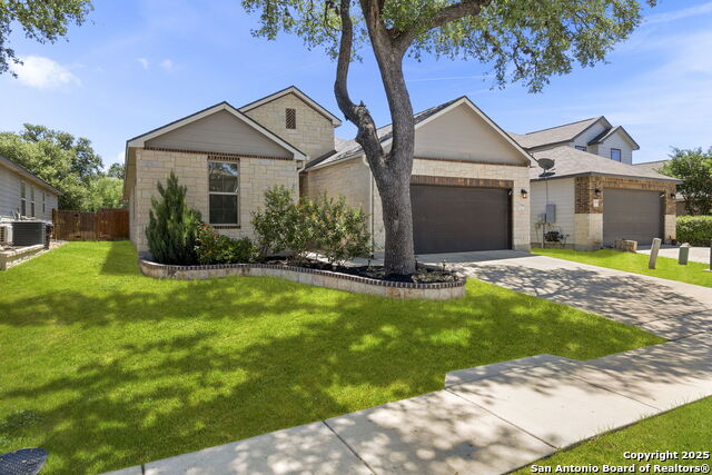 7914 Blackhawk Pass Property Photo 2