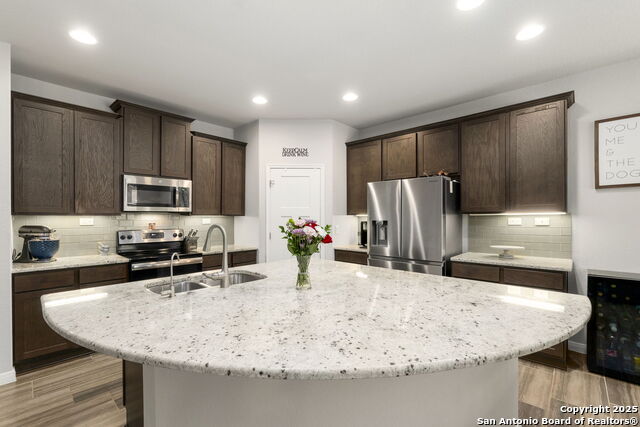 7914 Blackhawk Pass Property Photo 7