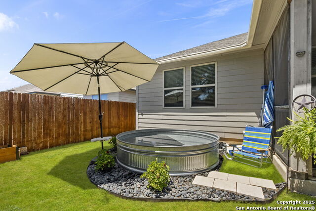 7914 Blackhawk Pass Property Photo 31