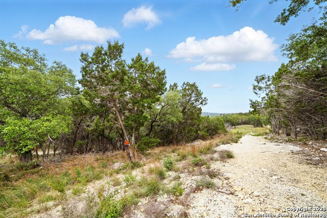 1123 Summit Property Photo 1