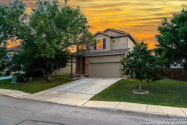 1843 Gray Fox Property Photo