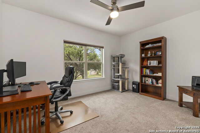 445 Settlers Ln Property Photo 27