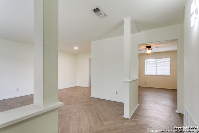 7442 Castle Trail Dr Property Photo 4