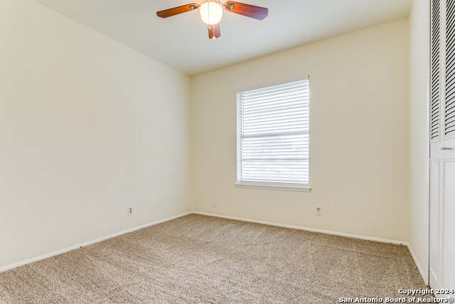 7442 Castle Trail Dr Property Photo 16