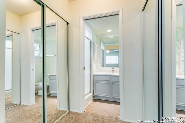 7442 Castle Trail Dr Property Photo 20