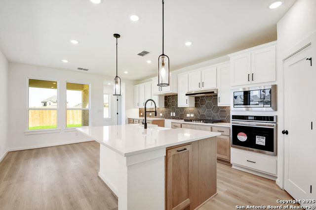 248 Bodensee Property Photo 7