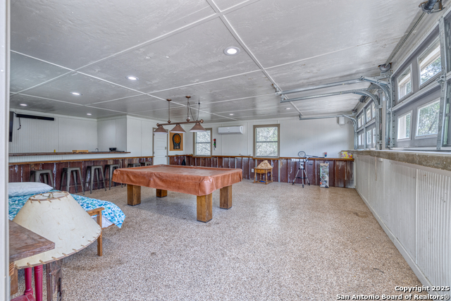 270 Robinson Property Photo 6